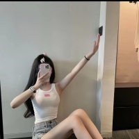 长腿姐姐兼职肤白貌美大长腿